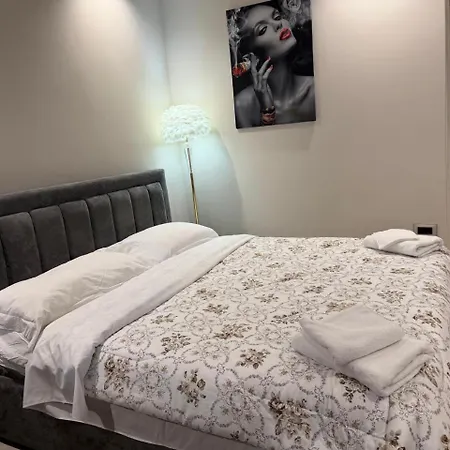 Andi *
