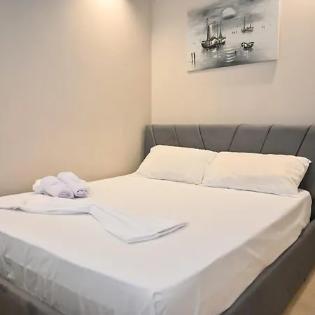 Lägenhet Andi Durrës